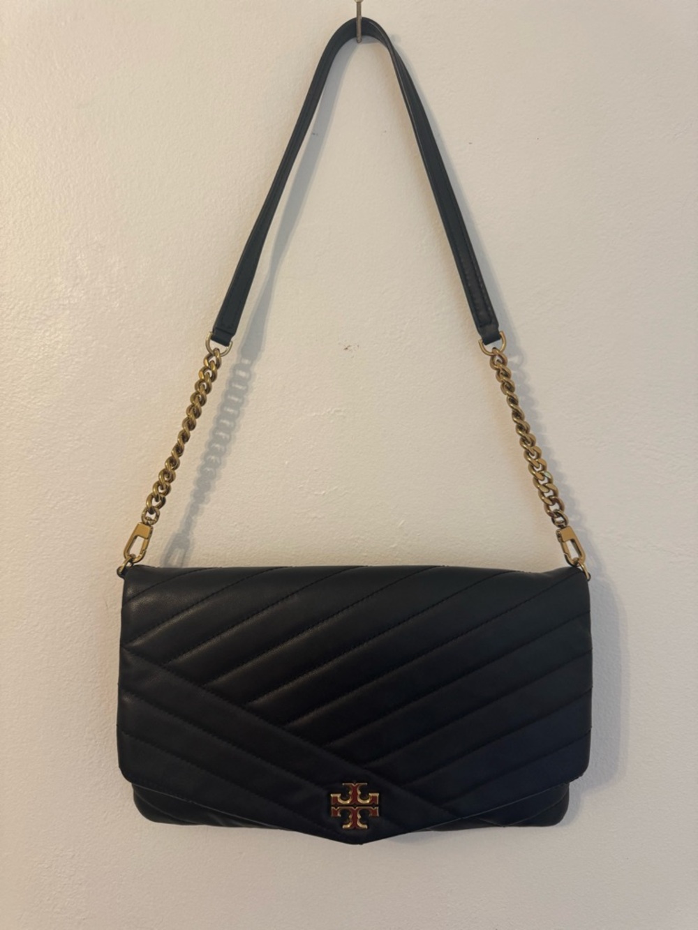 Tory Burch Quilted chevron Black Shoulder Bag with Gold Chain with Logo